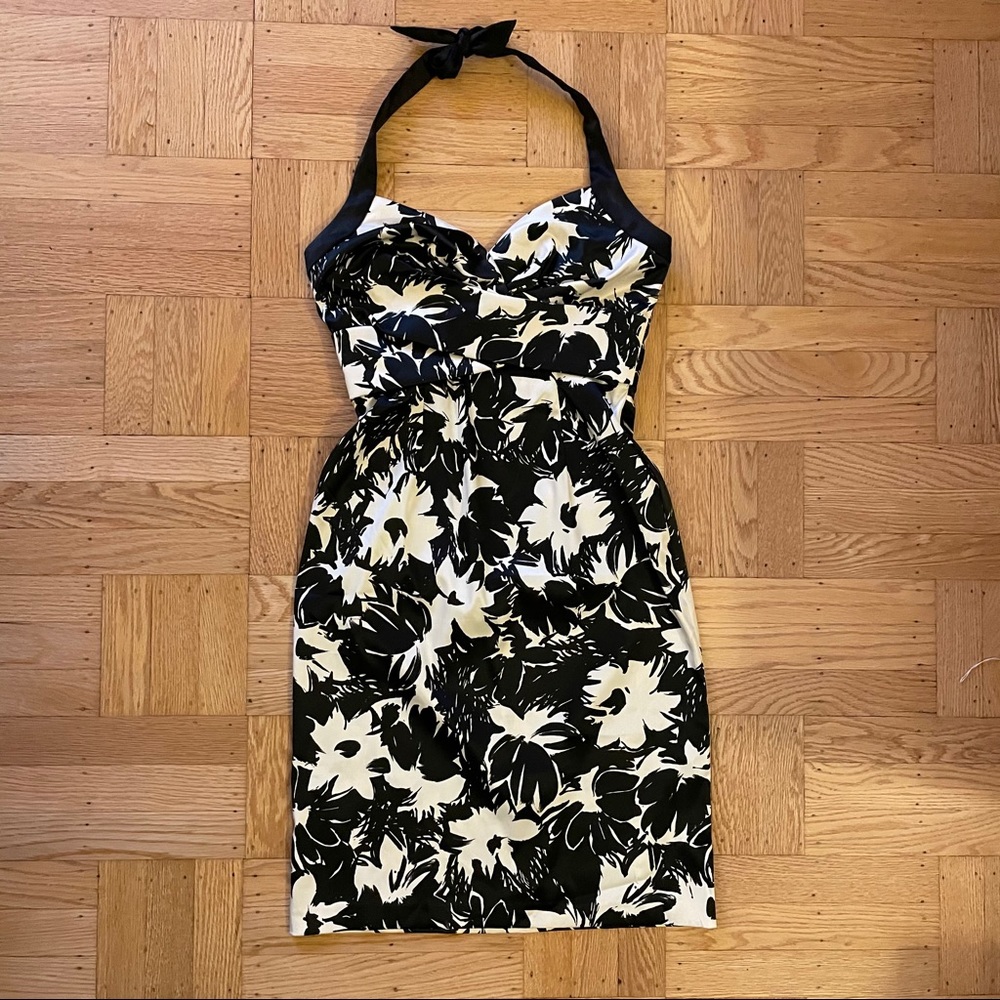 Donna Ricco Black Ivory Floral Halter Wiggle Dress